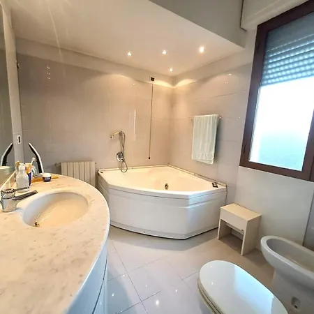 Lungomare Apartament *